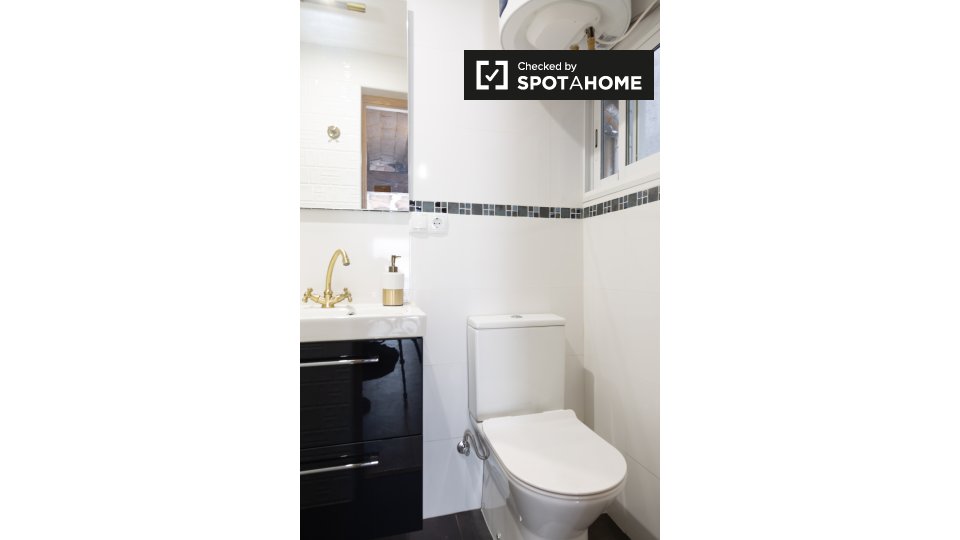 Apartment Barcelona, 1 bed, 37m² — photo 12