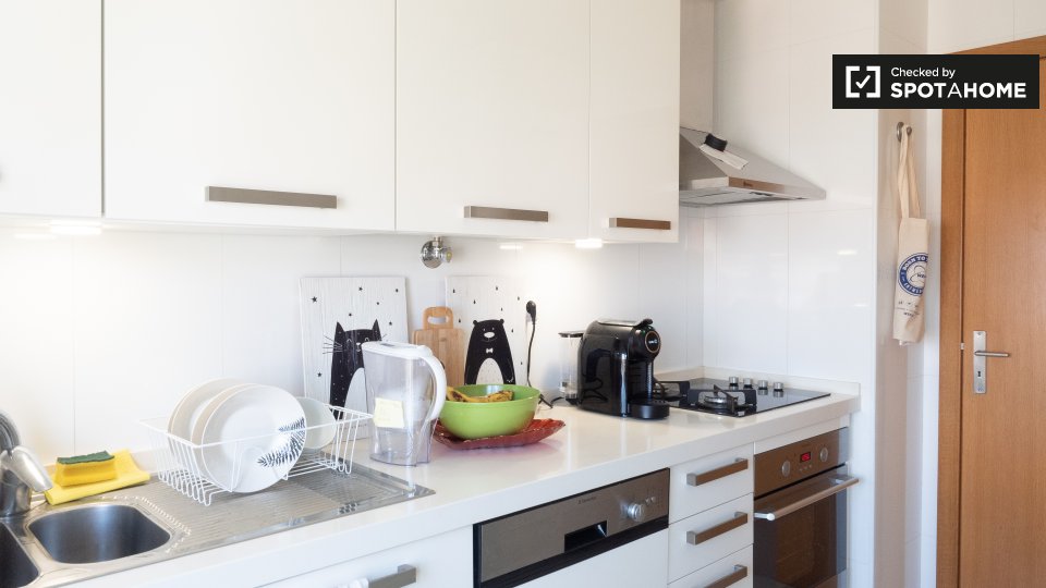 Apartment mono Lisbon, 50m² — photo 4