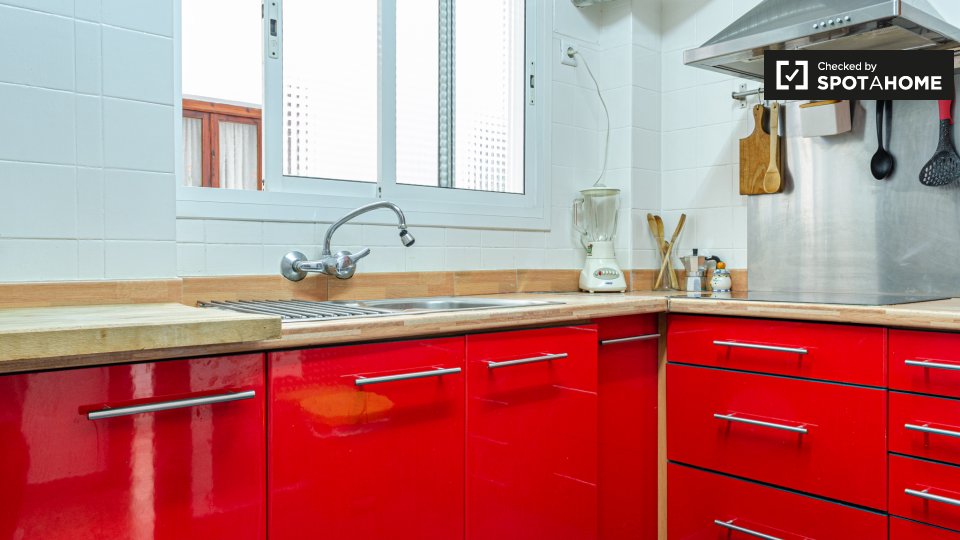 Double room Valencia, 4 beds, 110m² — photo 7
