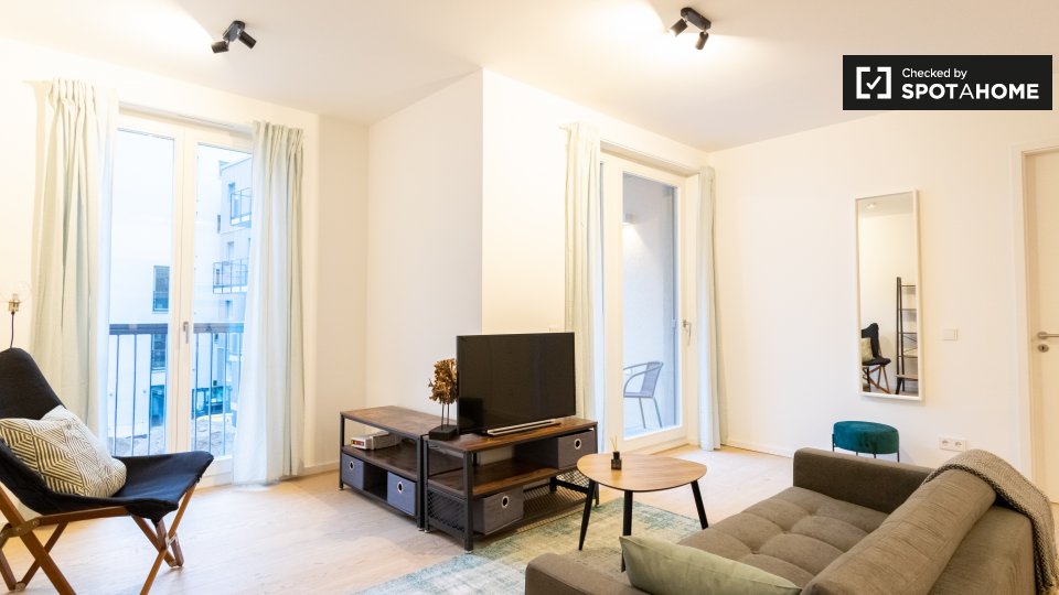 Apartment Berlin, 1 bed, 55m² — photo 1