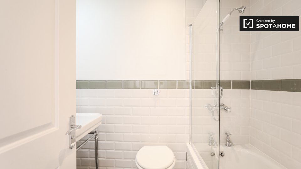 Apartment London, 1 bed, 40m² — photo 13
