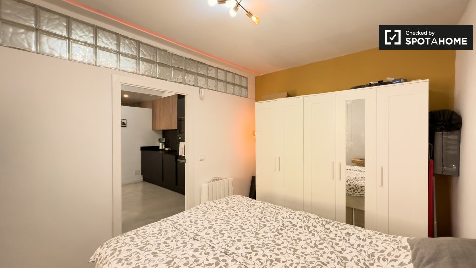 Apartment Barcelona, 1 bed, 40m² — photo 14