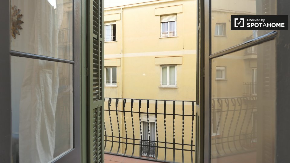 Apartment Barcelona, 1 bed — photo 9