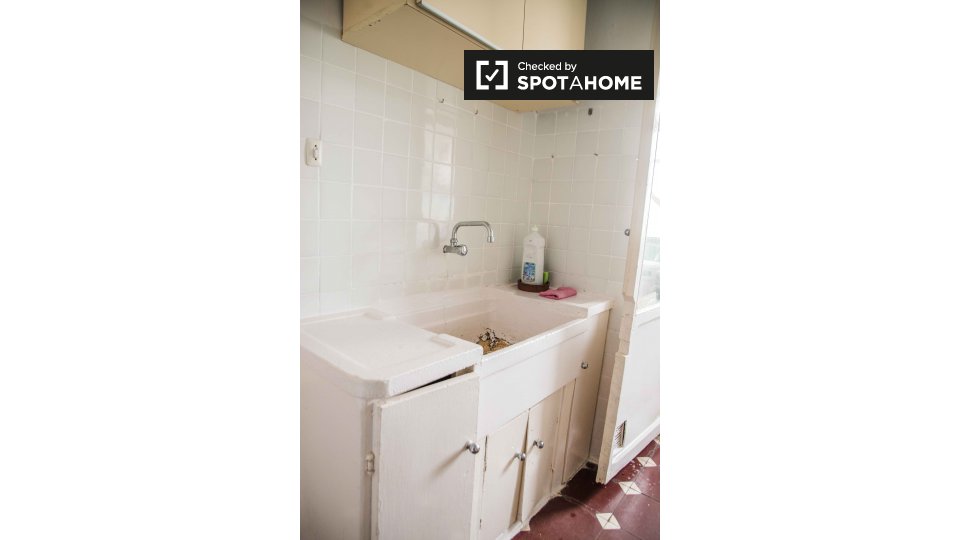 Double room Valencia, 4 beds, 129m² — photo 15