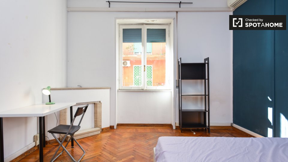 Camera doppia Roma, 6 camere, 140m² — foto 2