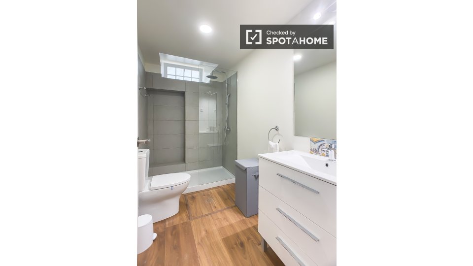 Apartment Lisbon, 1 bed, 50m² — photo 6