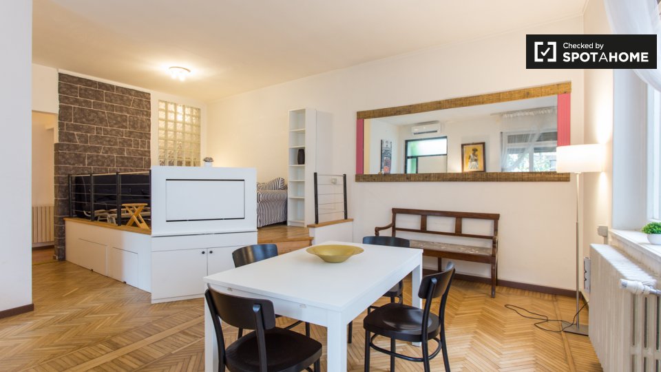 Apartment Milan, 2 beds, 90m² — photo 2