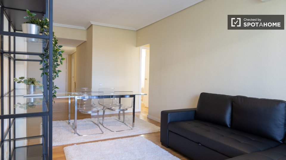 Apartment Madrid, 2 beds — photo 2