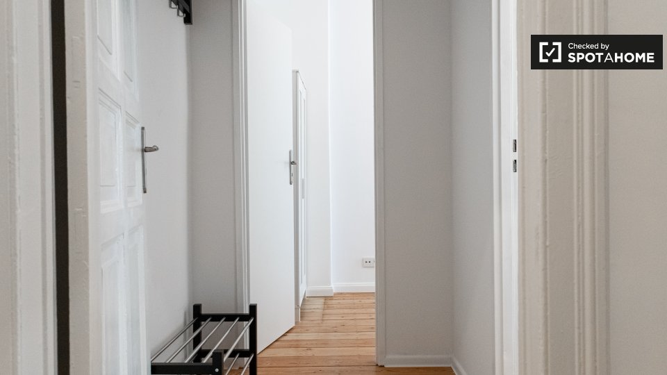 Double room Berlin, 4 beds, 68m² — photo 15