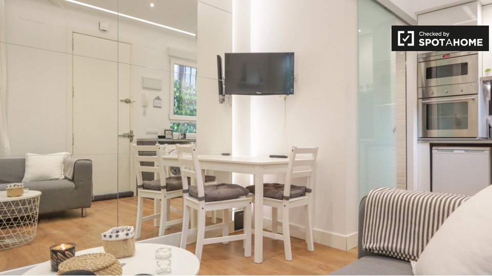 Apartment Madrid, 1 bed, 37m² — photo 6