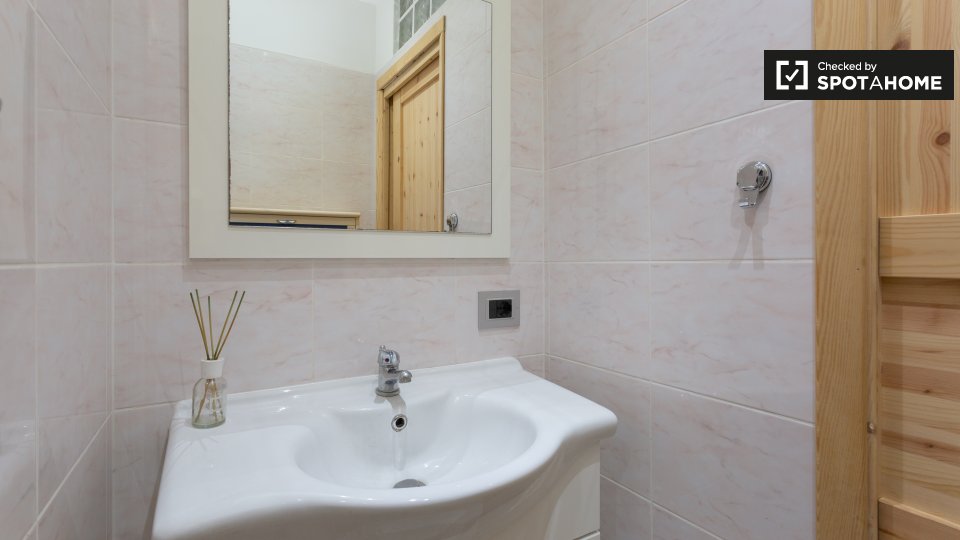 Apartment Milan, 1 bed, 45m² — photo 3