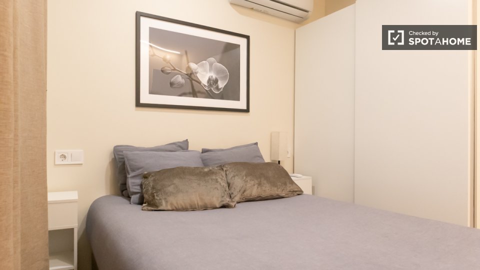 Apartment Madrid, 1 bed, 65m² — photo 3