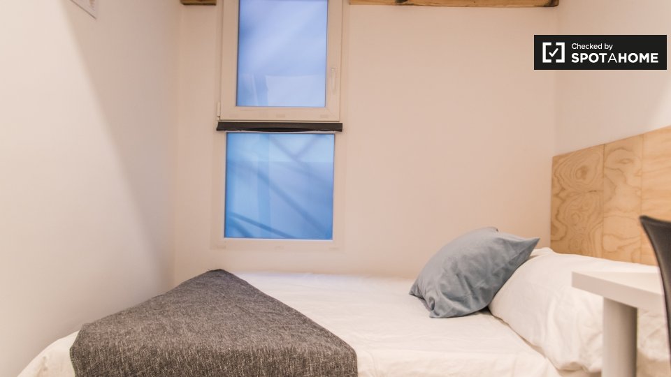 Double room Valencia, 4 beds — photo 3