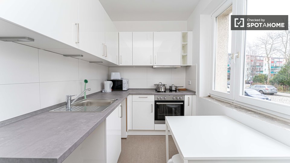 Double room Berlin, 4 beds, 66m² — photo 7