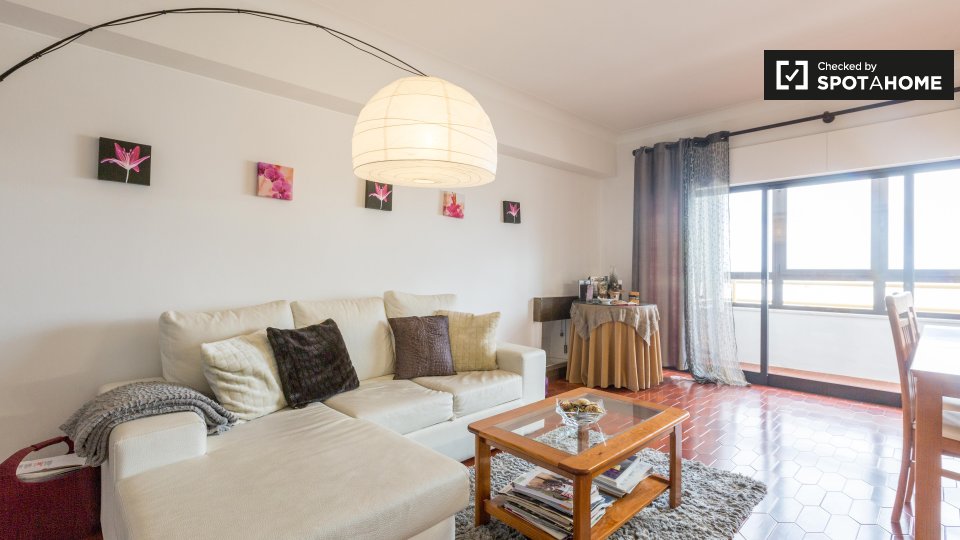 Apartment Lisbon, 2 beds — photo 1