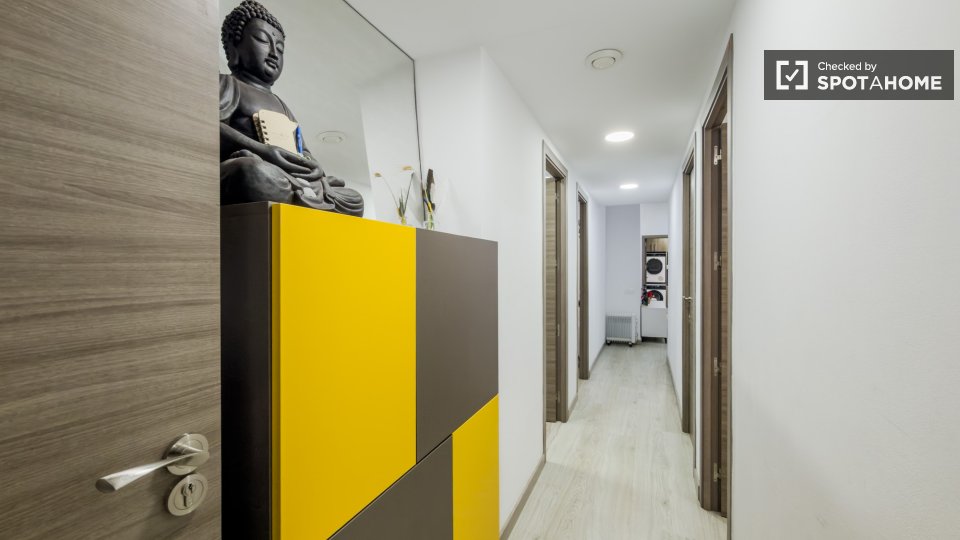 Double room Barcelona, 4 beds — photo 42