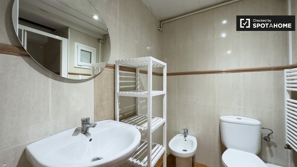 Apartment mono Barcelona, 41m² — photo 8