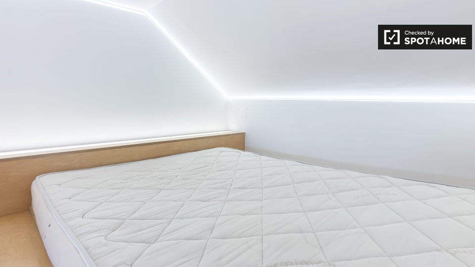 Apartment mono Lisbon, 16m² — photo 8