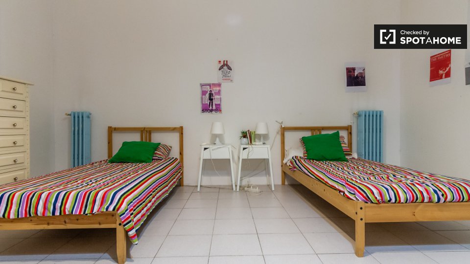 Double room Barcelona, 12 beds — photo 1