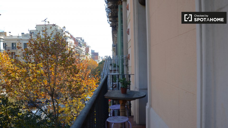 Double room Barcelona, 4 beds, 84m² — photo 13