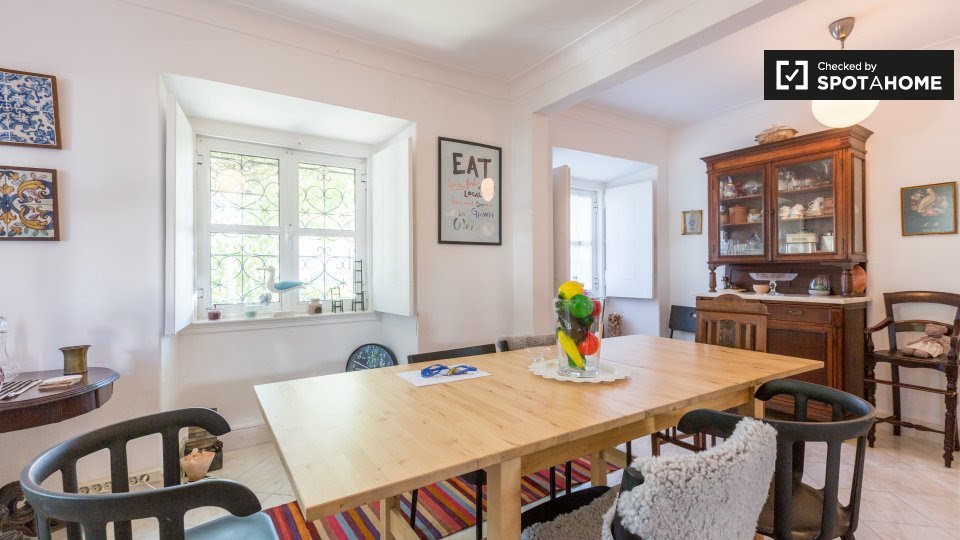 Double room Lisbon, 4 beds, 180m² — photo 19