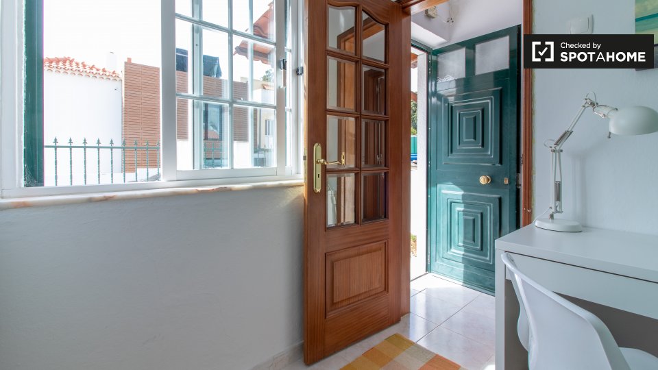 Apartment Lisbon, 5 beds, 90m² — photo 3