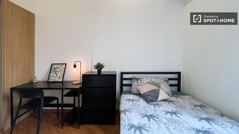 Double room Milan, 5 beds — photo 4