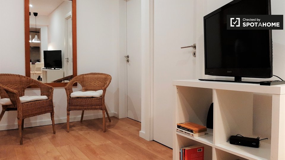 Double room Lisbon, 4 beds, 100m² — photo 14