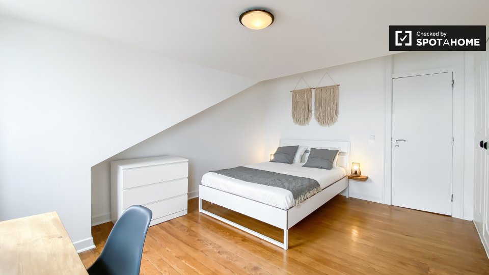 Double room Lisbon, 7 beds, 120m² — photo 3