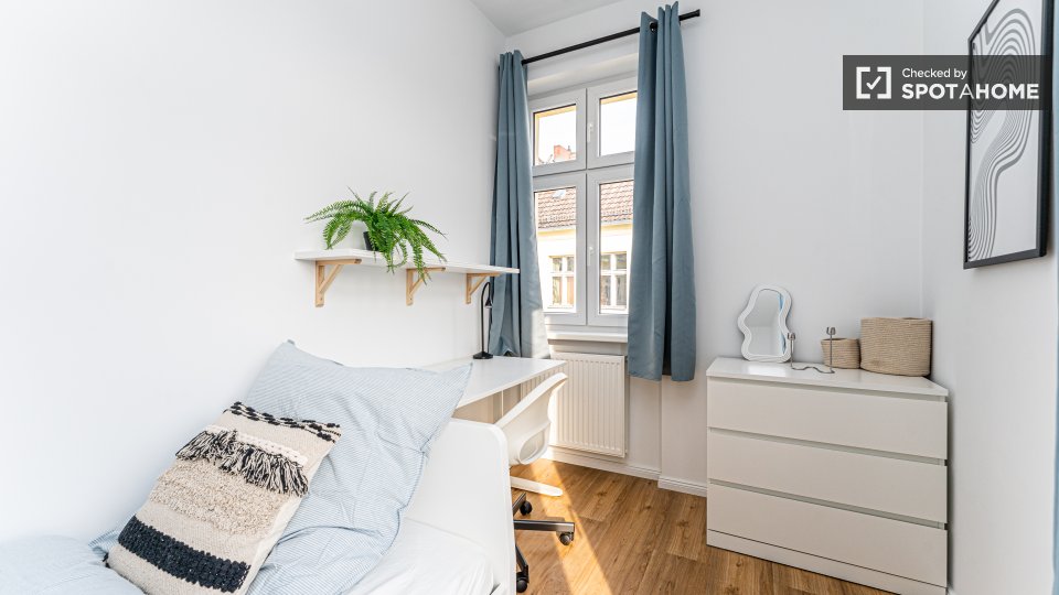 Double room Berlin, 4 beds, 60m² — photo 7
