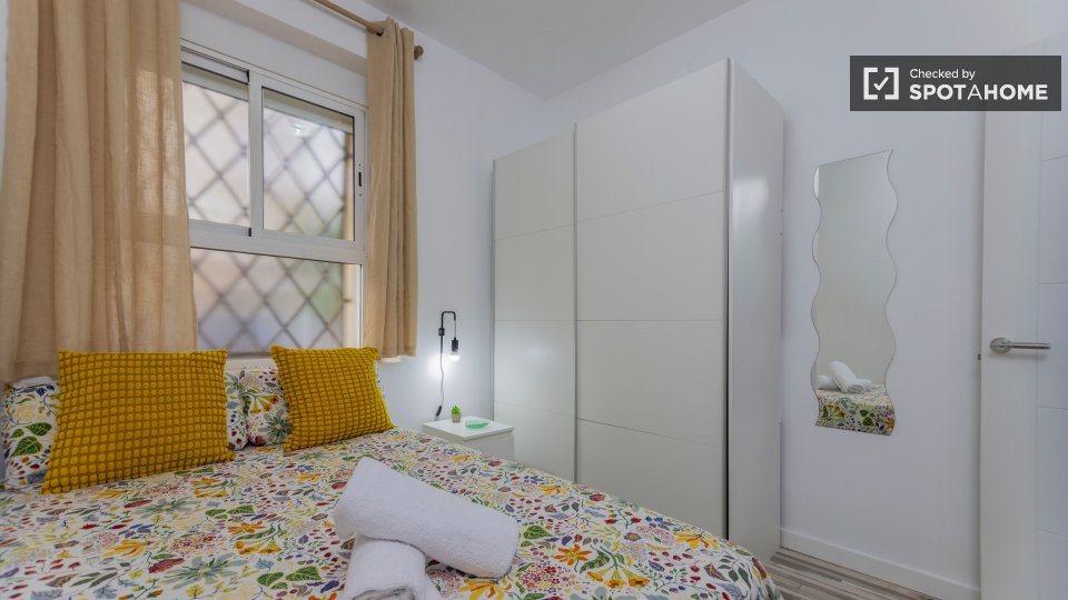 Apartment Valencia, 3 beds, 90m² — photo 26
