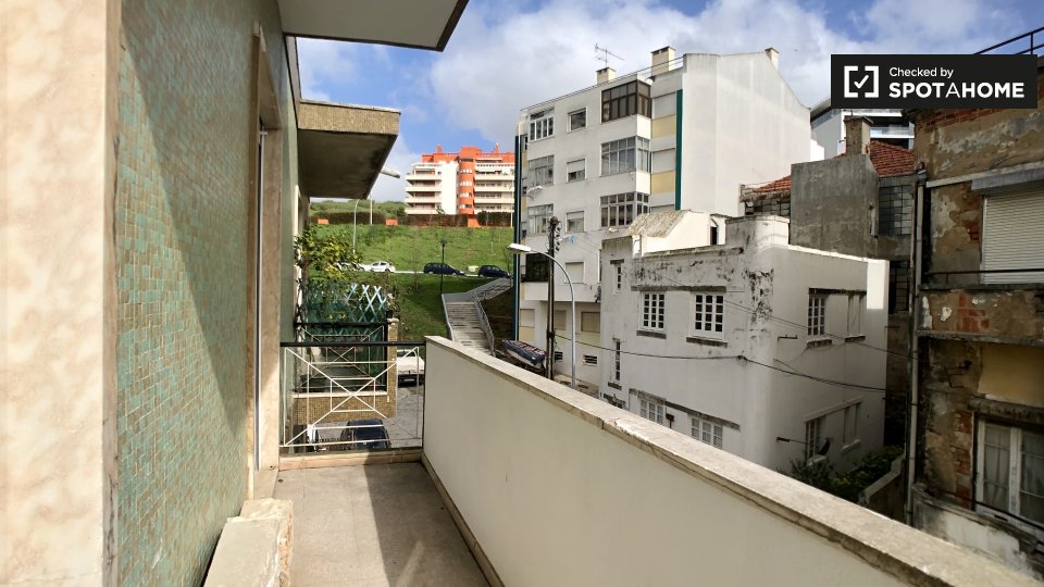Apartment Lisbon, 3 beds, 100m² — photo 3