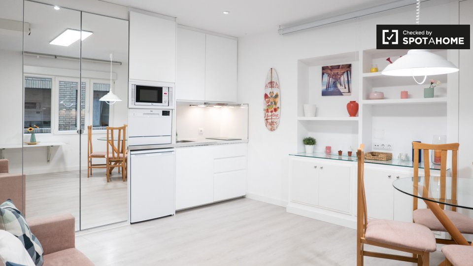 Apartment mono Madrid, 40m² — photo 1