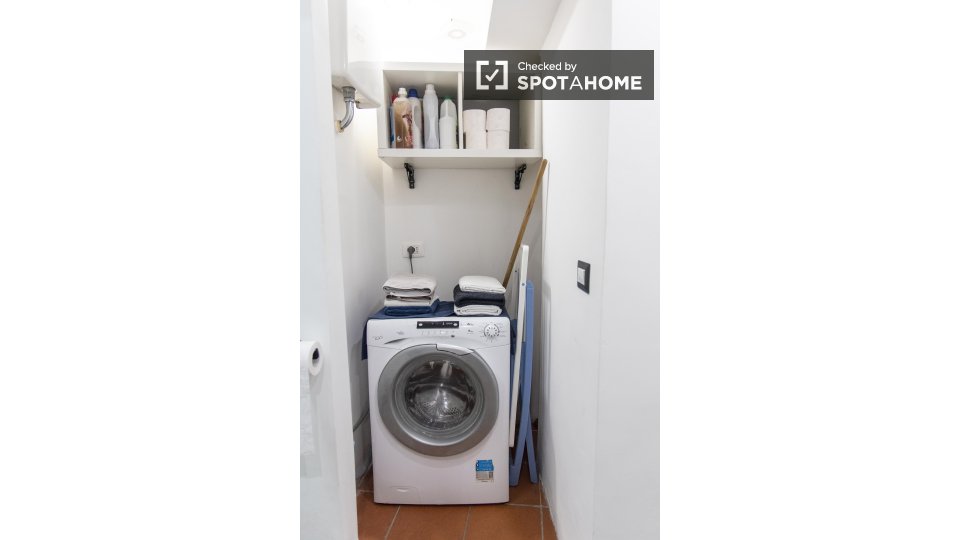 Apartment Rome, 1 bed — photo 9