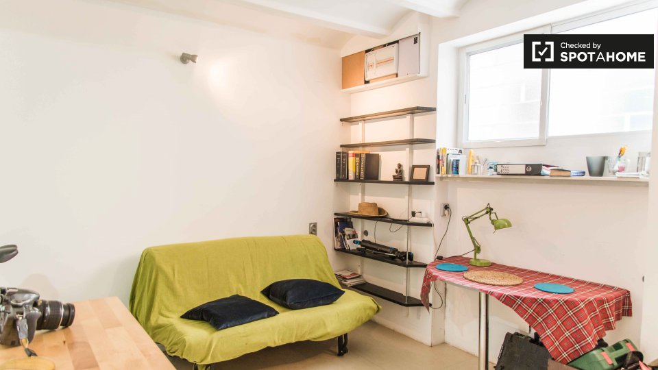 Apartment Valencia, 1 bed, 70m² — photo 1