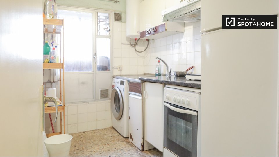 Double room Madrid, 4 beds, 70m² — photo 7
