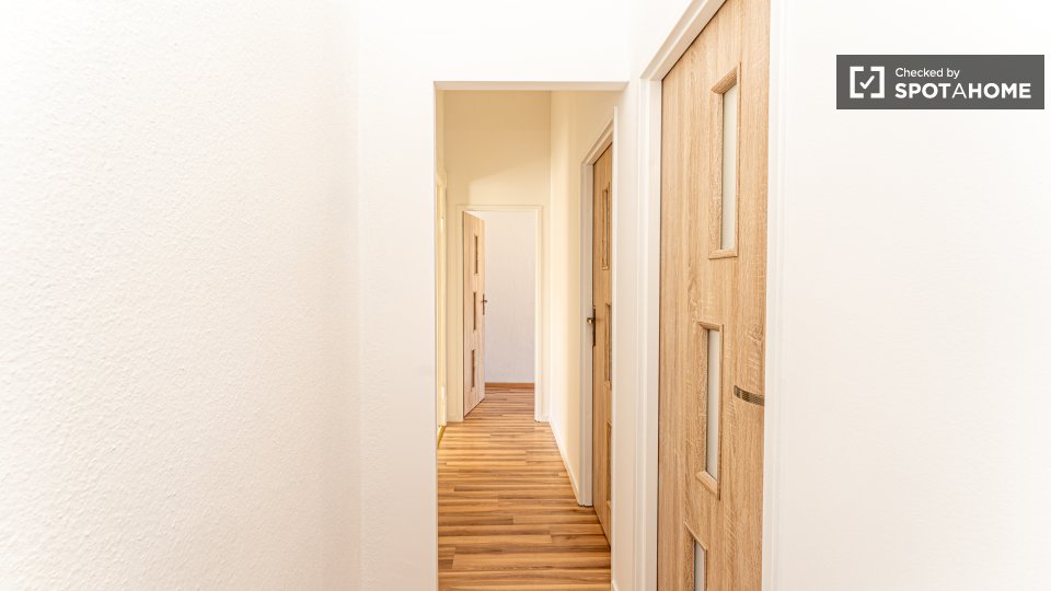 Double room Berlin, 4 beds, 65m² — photo 7