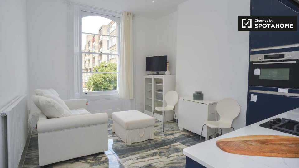 Apartment London, 2 beds — photo 14