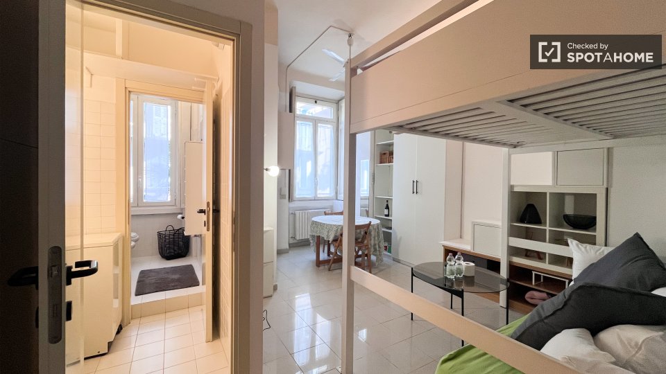 Apartment Milan, 1 bed — photo 42