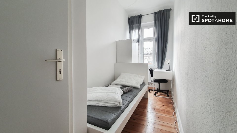 Double room Berlin, 4 beds — photo 18