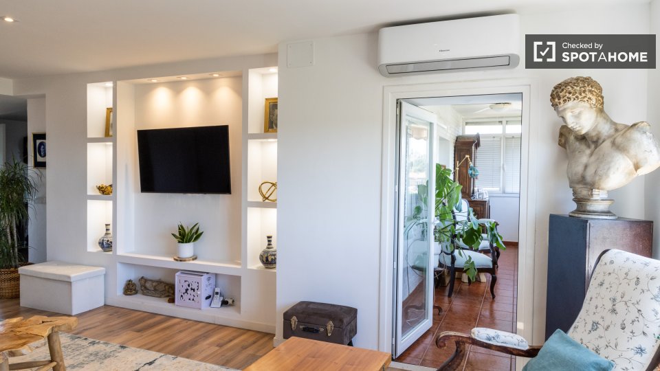 Double room Madrid, 3 beds — photo 6