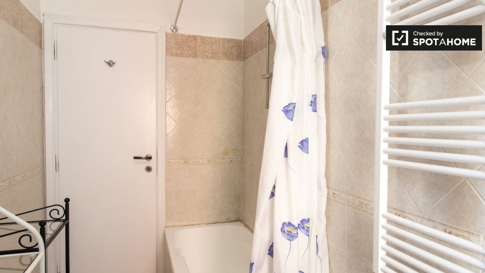 Double room Rome, 5 beds — photo 1