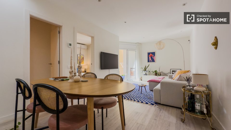 Apartment Barcelona, 2 beds, 75m² — photo 21