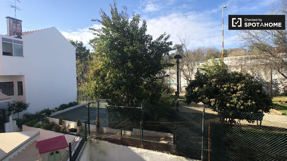 Apartment Lisbon, 1 bed, 60m² — photo 18