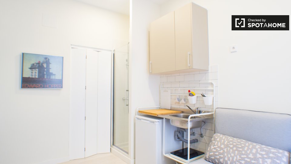 Estudio en alquiler en Universidad, Madrid