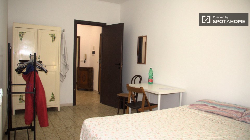 Double room Rome, 5 beds — photo 18