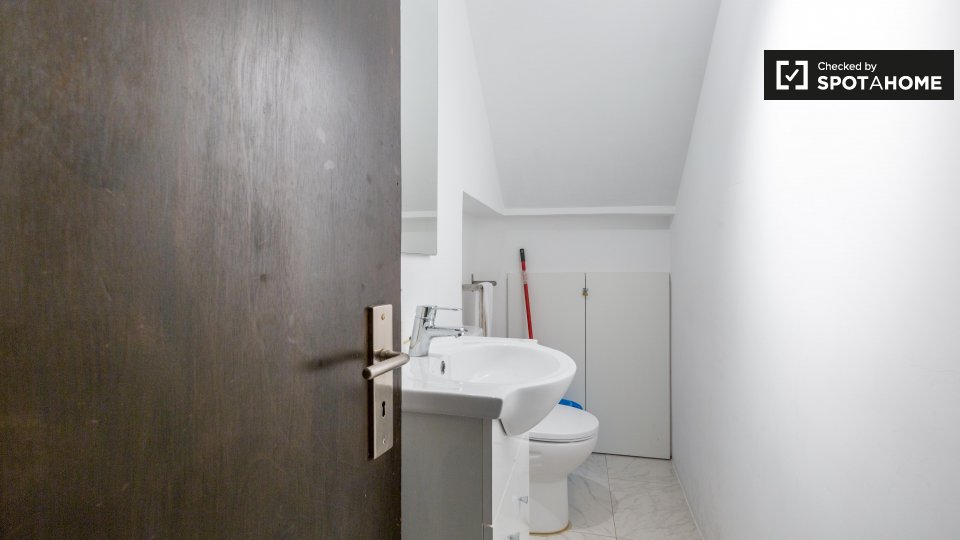 Apartment Lisbon, 2 beds — photo 13