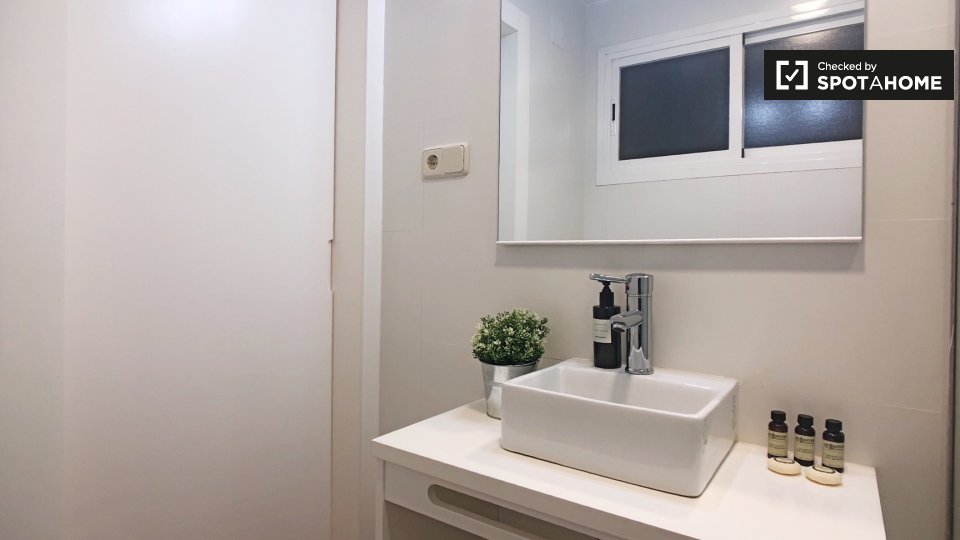 Apartment mono Madrid, 25m² — photo 15