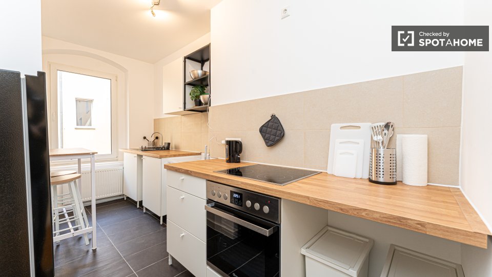 Double room Berlin, 3 beds, 53m² — photo 17