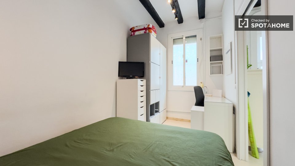 Apartment mono Barcelona, 32m² — photo 21